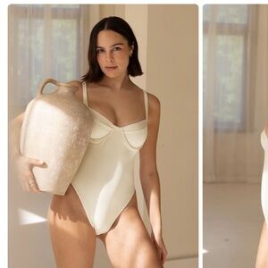 NWT Londre Amalfi Underwire One Piece - Cream XL